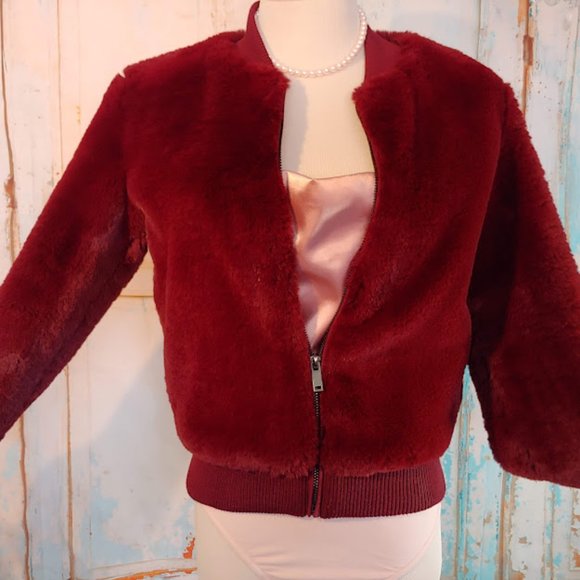 Forever21 soft plush teddy crew neck zip up jacket/size S /beautiful burgundy - Picture 4 of 10
